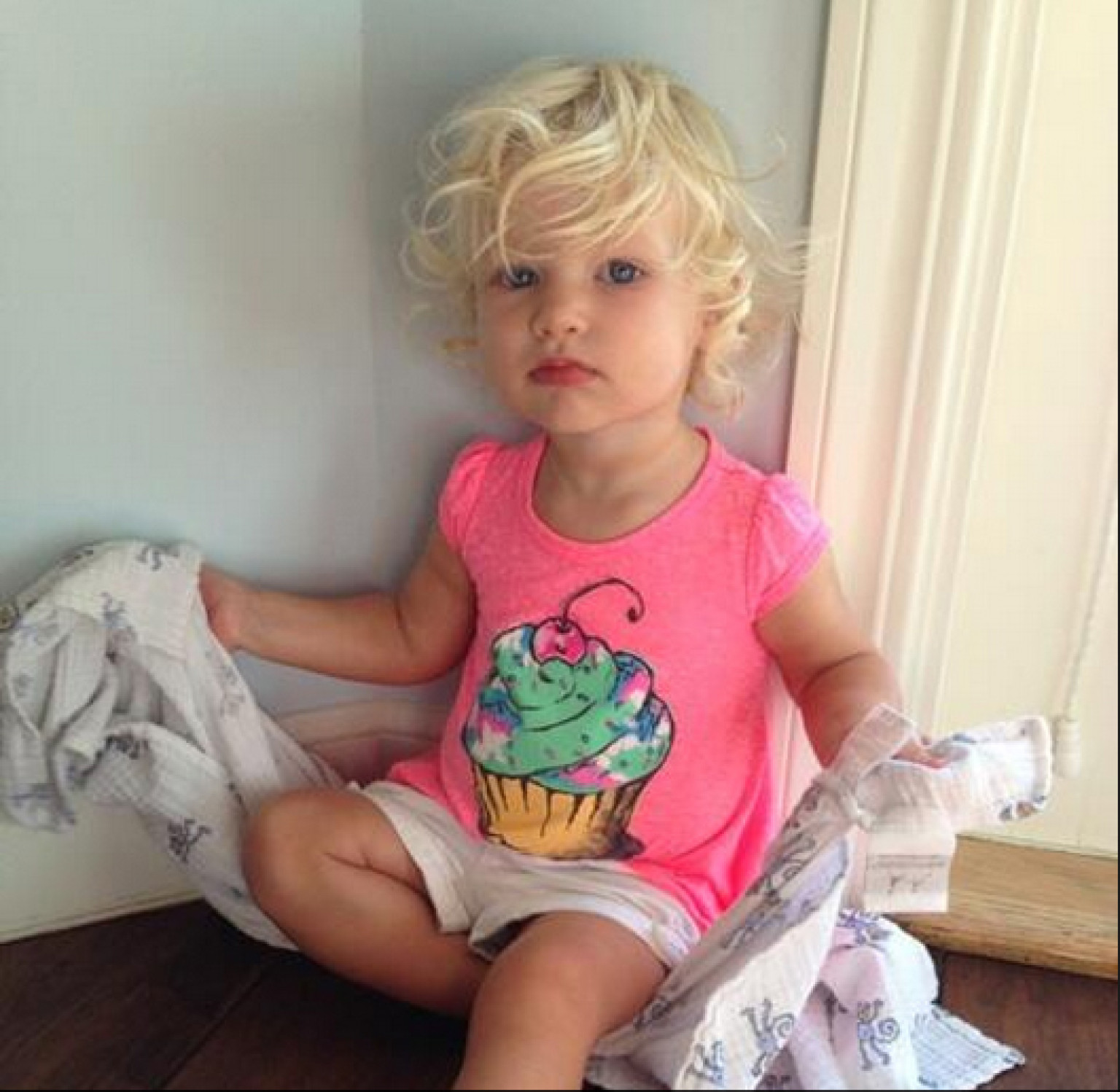 Jessica Simpson S Daughter Maxwell Drew Is Her Mommy S Clone Huffpost