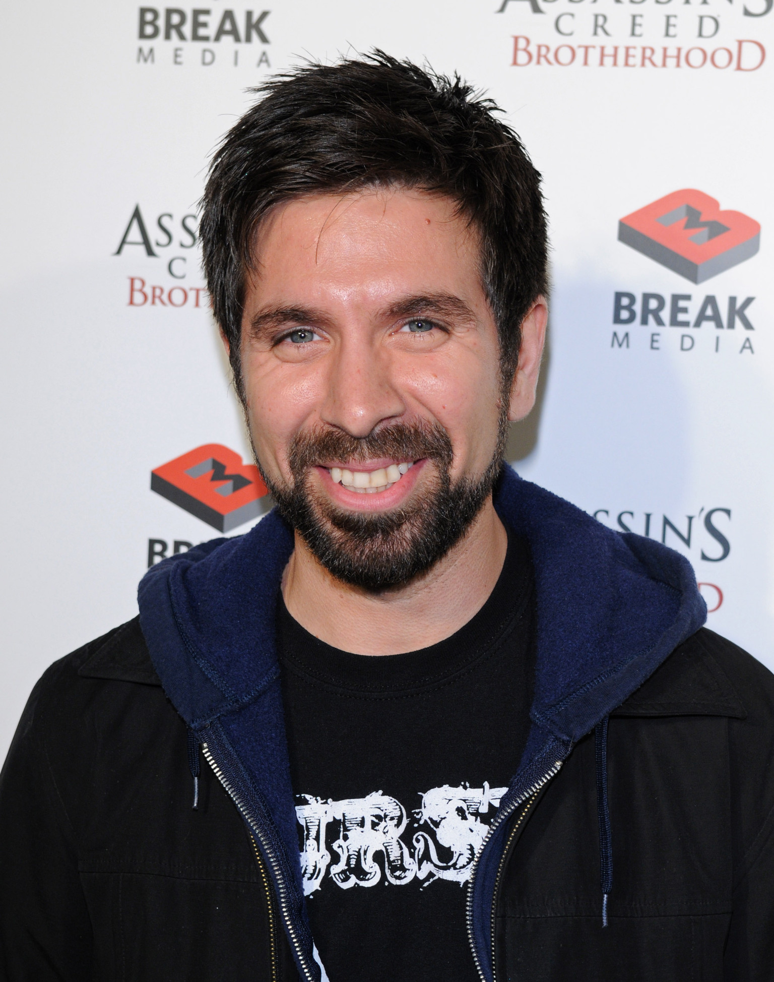 'Castle' Books 'Chuck' Actor Joshua Gomez For Time-Travel Episode ...