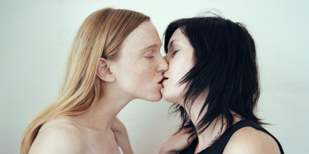 Free Downloads Of Lesbian Sex 39