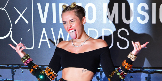 The Miley Cyrus Twerking Backlash For Idiots Huffpost 4848