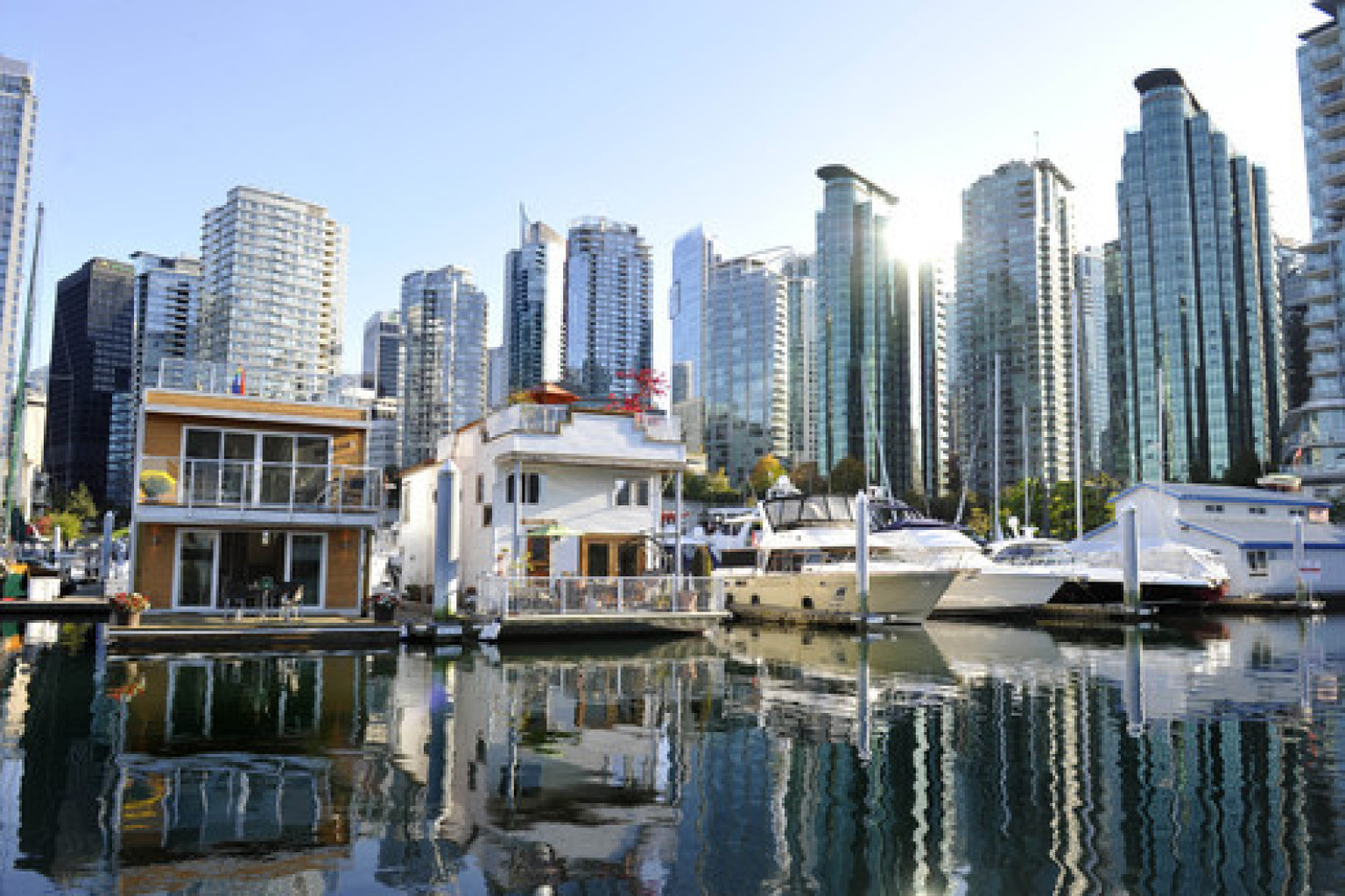 8 Amazing Floating Houses That Seem Too Good To Be True (PHOTOS) HuffPost 8 Amazing Floating Houses That Seem Too Good To Be True (PHOTOS) HuffPost