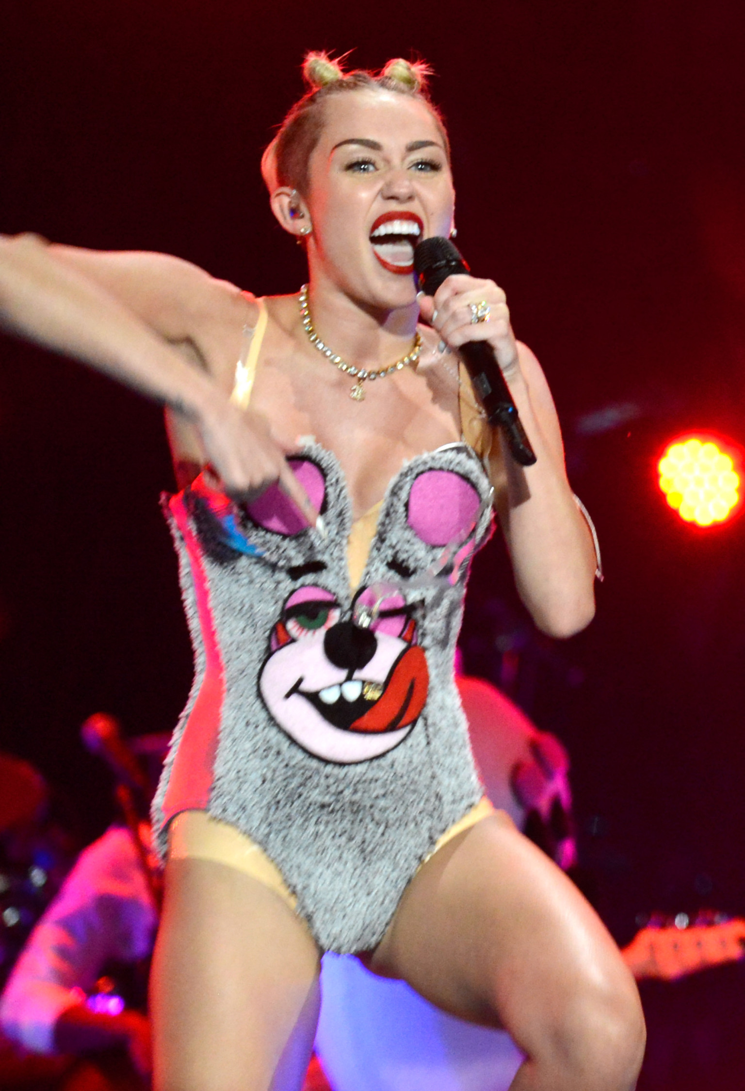 why-miley-cyrus-matters-huffpost