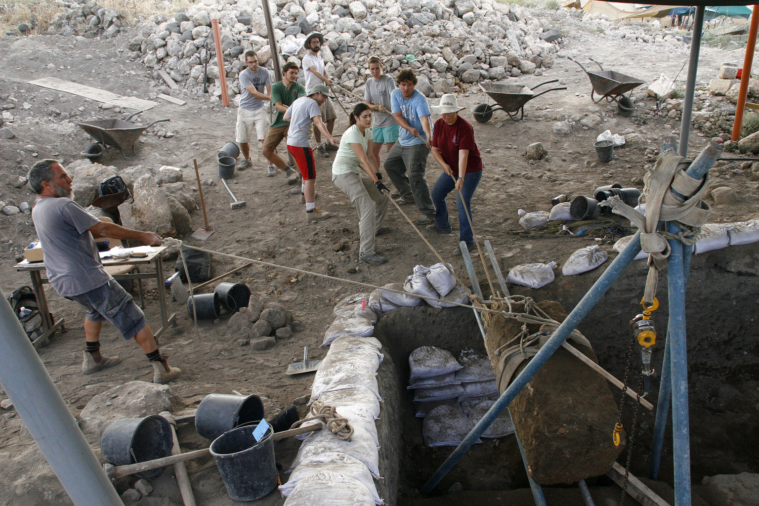 Ancient Samson Mosaic Uncovered In Israeli Synagogue; Beautiful Art ...