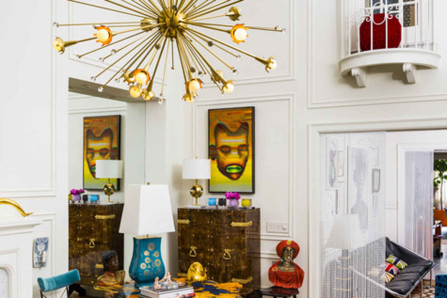 Jonathan Adler And Simon Doonan Show Off Their New York City Apartment
