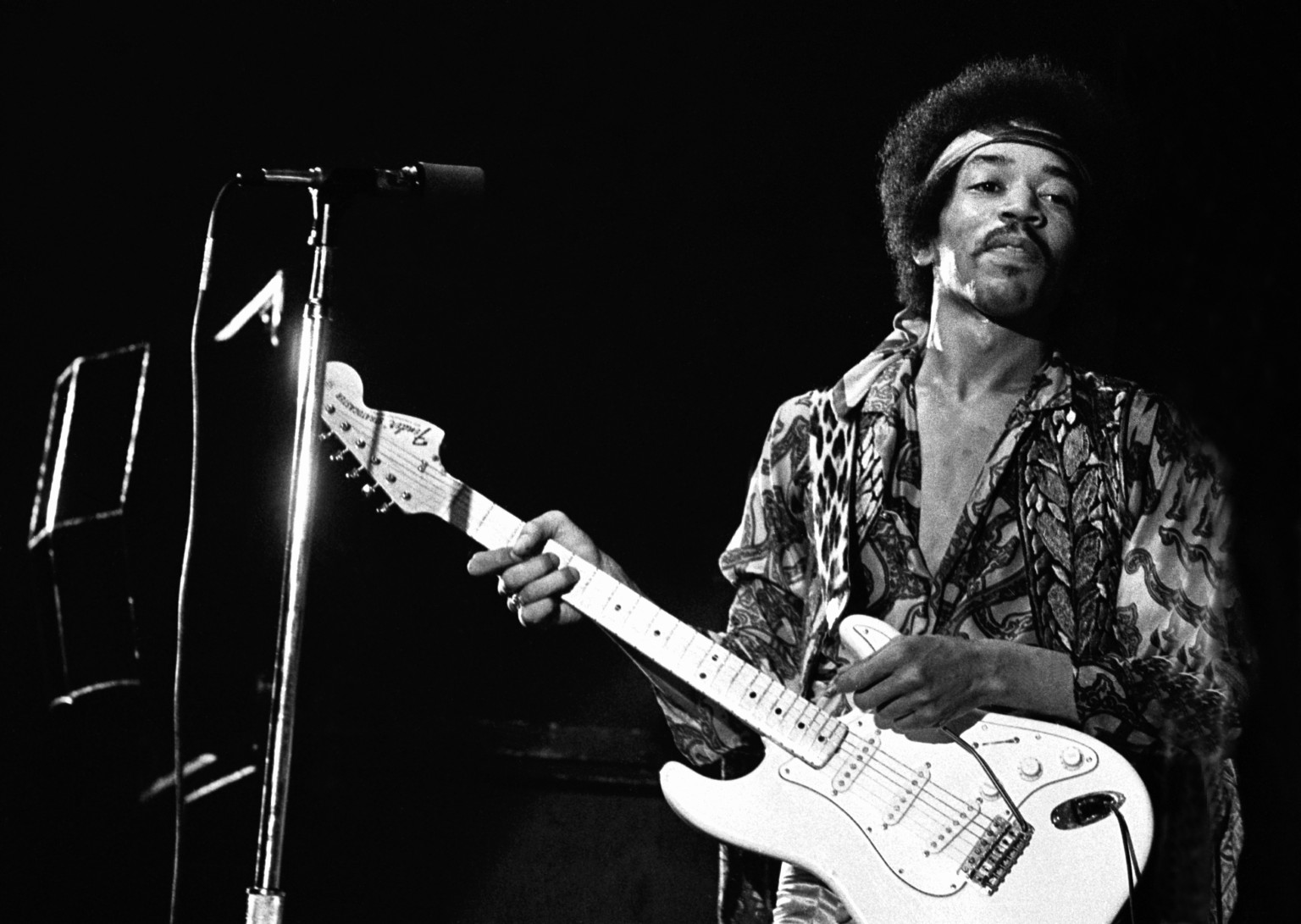 Jimi Hendrixs Ex Girlfriend Kathy Etchingham Slams Hendrix Biopic All 