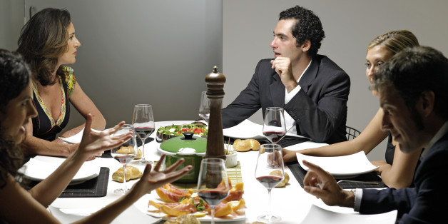 Social Dining Apps That Set Up You To Eat With Strangers | HuffPost