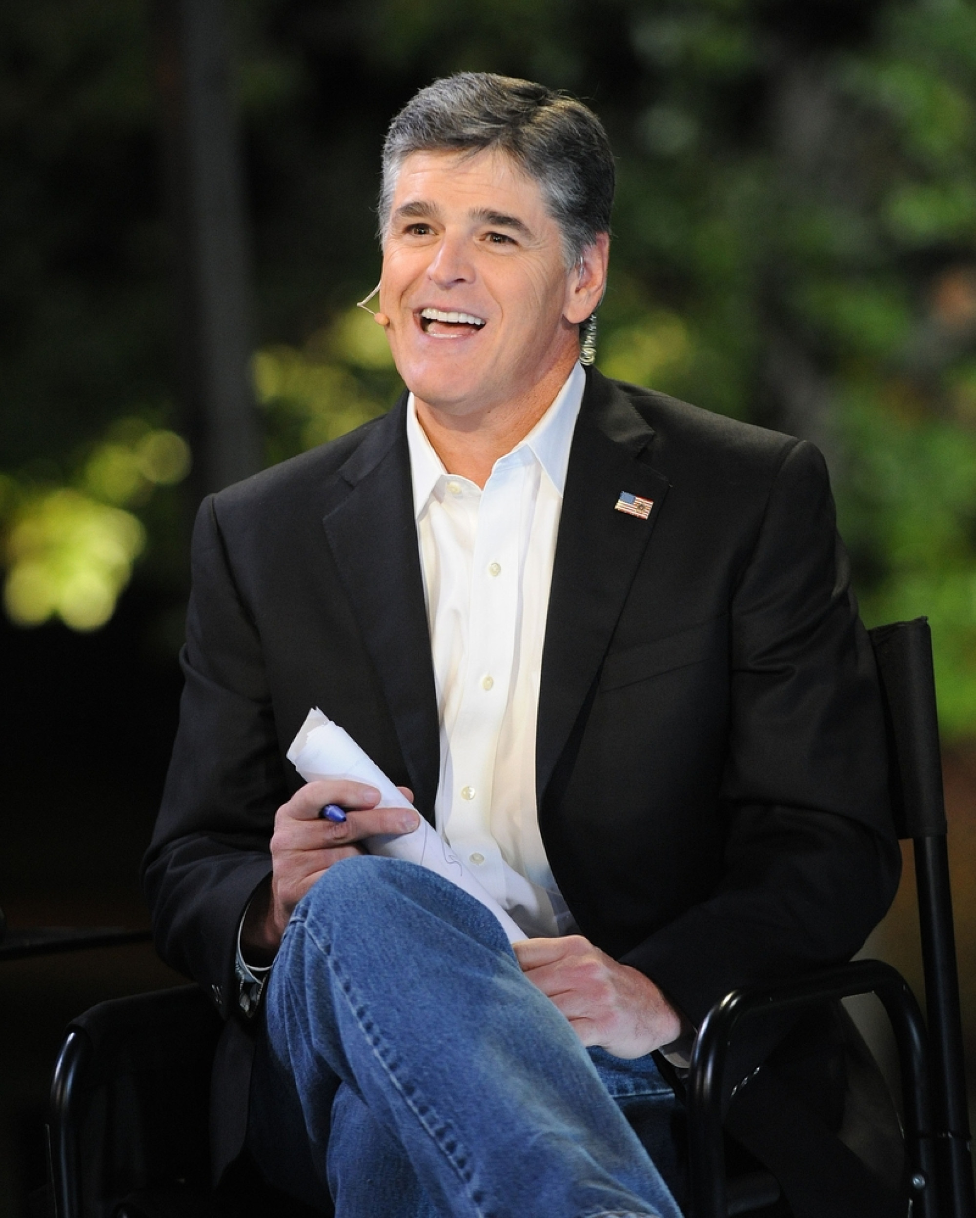 Xhbwesean Hannity Salary 50 - djsjsx4