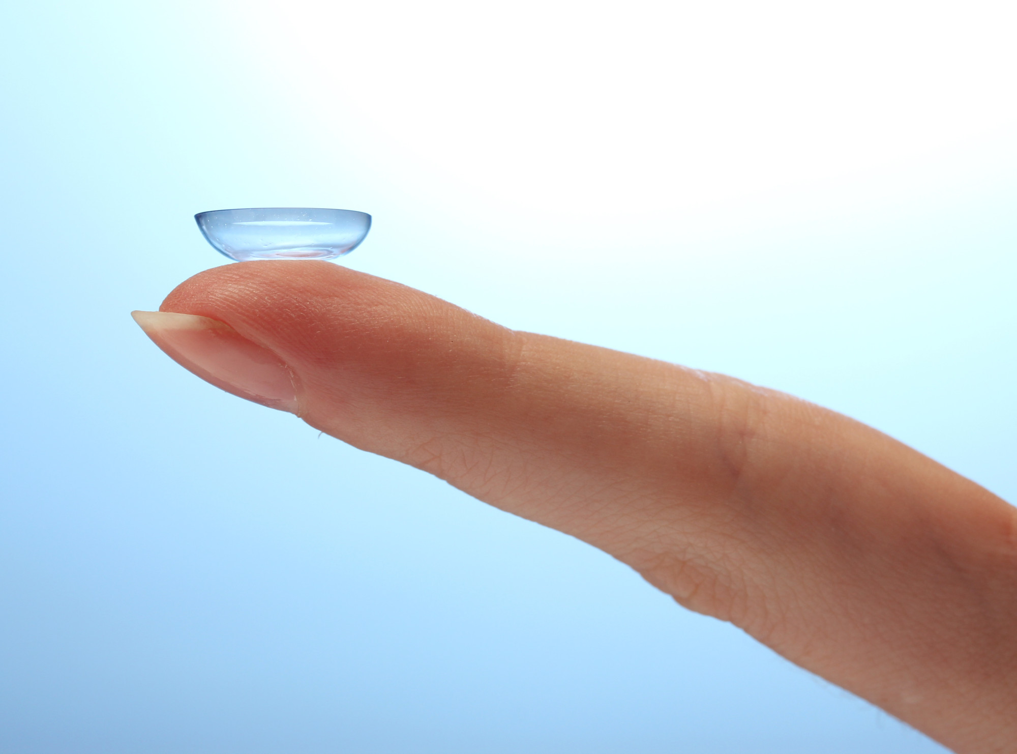 what-every-contact-lens-wearer-needs-to-know-but-is-afraid-to-ask