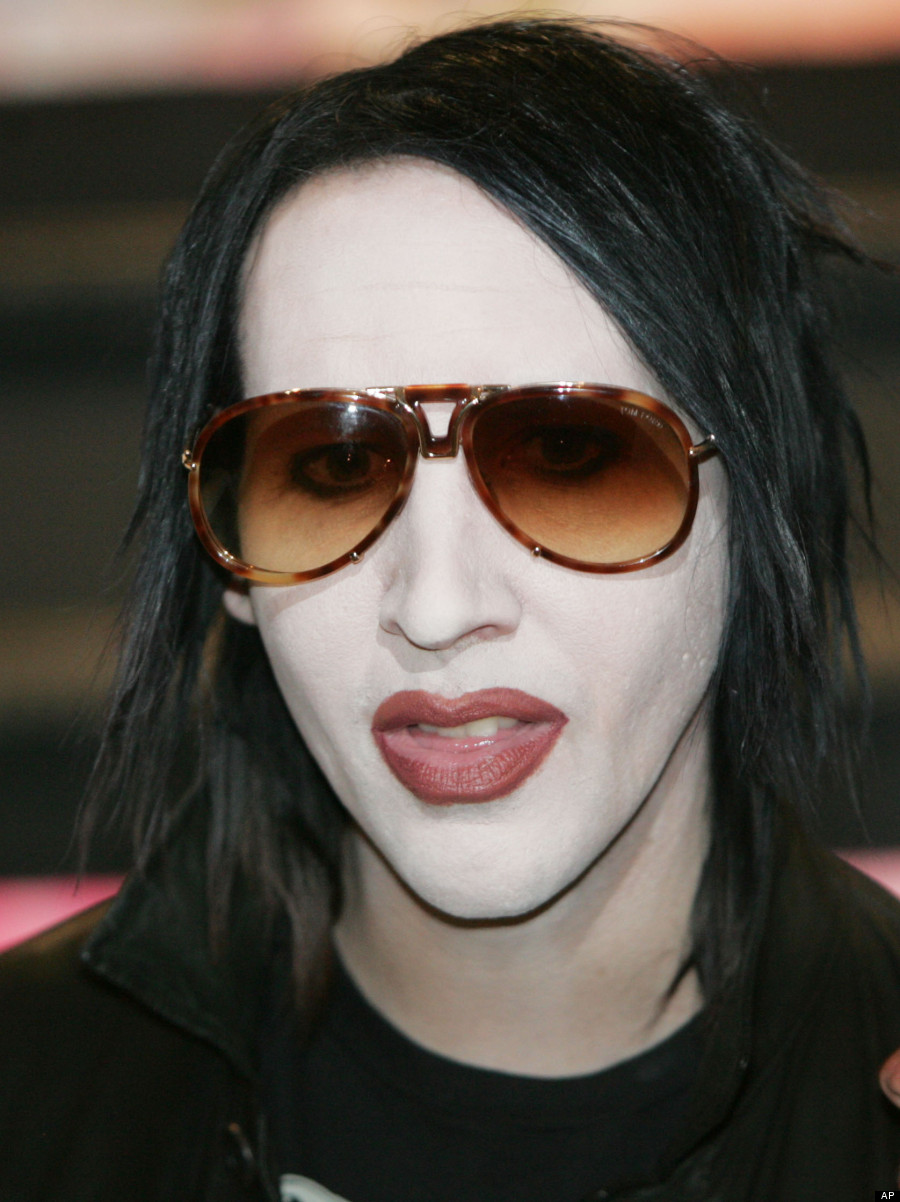Marilyn Manson No Makeup Shock Rocker Photographed On Eastbound