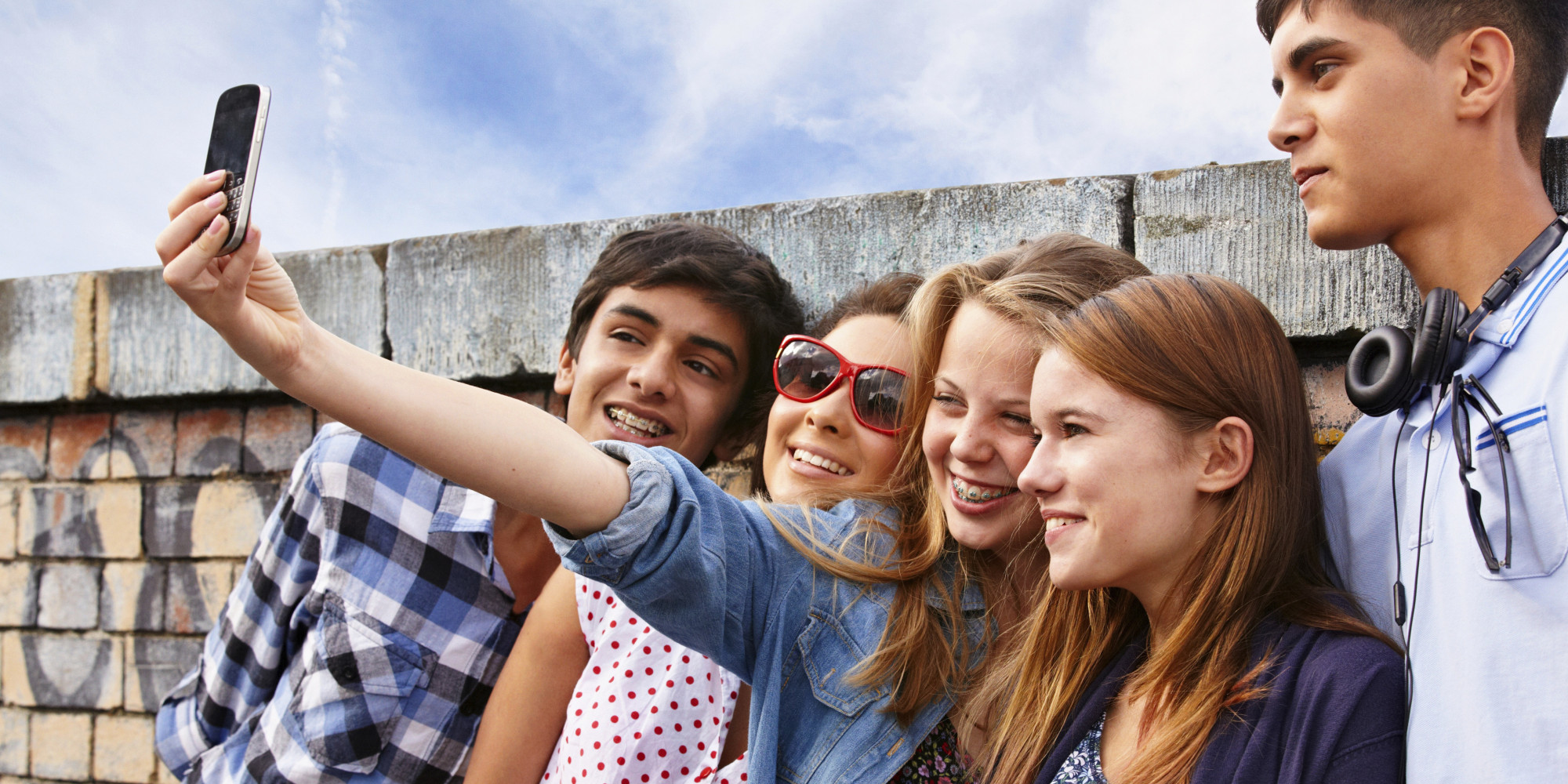 Teen Group Selfie Telegraph