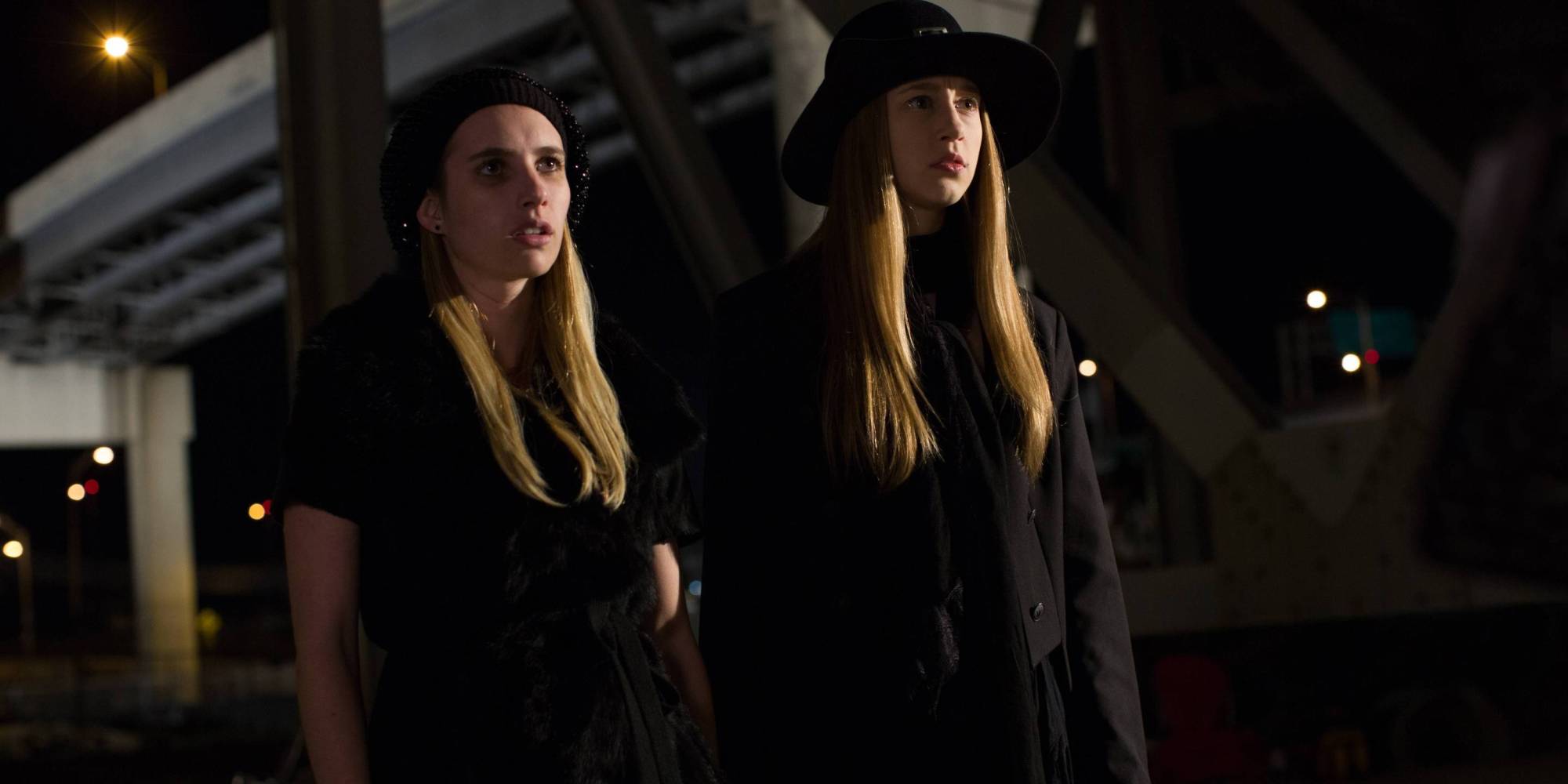 American Horror Story Coven Episode 8 Recap War Is Coming Huffpost