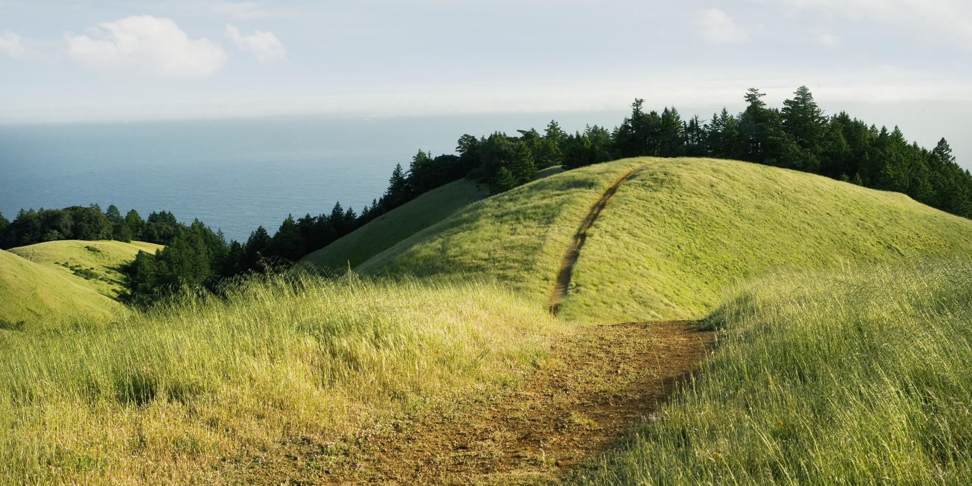 5 Houses Built Into Hills That Ll Convince You To Move Underground Huffpost