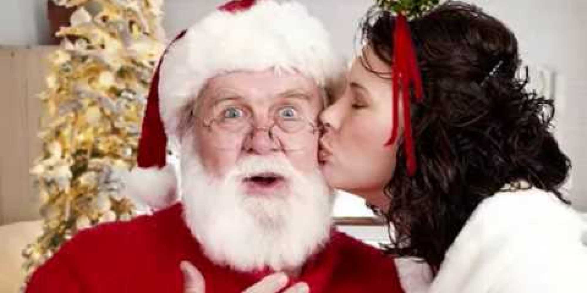 Can A Nice Jewish Mommy Kiss Santa Claus Without Being A Ho Ho Ho Huffpost 9833