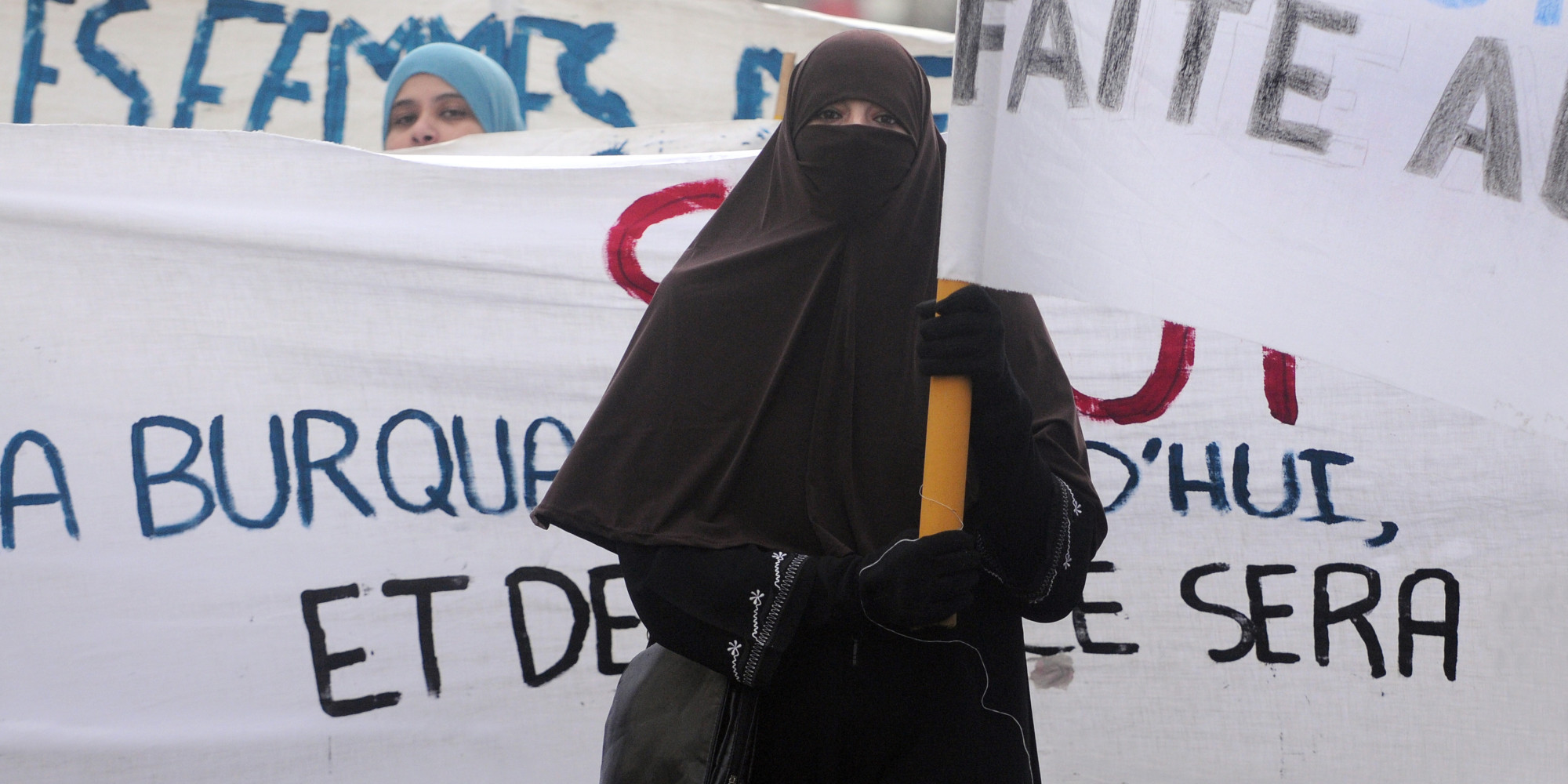 Frances Burqa Ban Gets New Scrutiny In European Court Huffpost