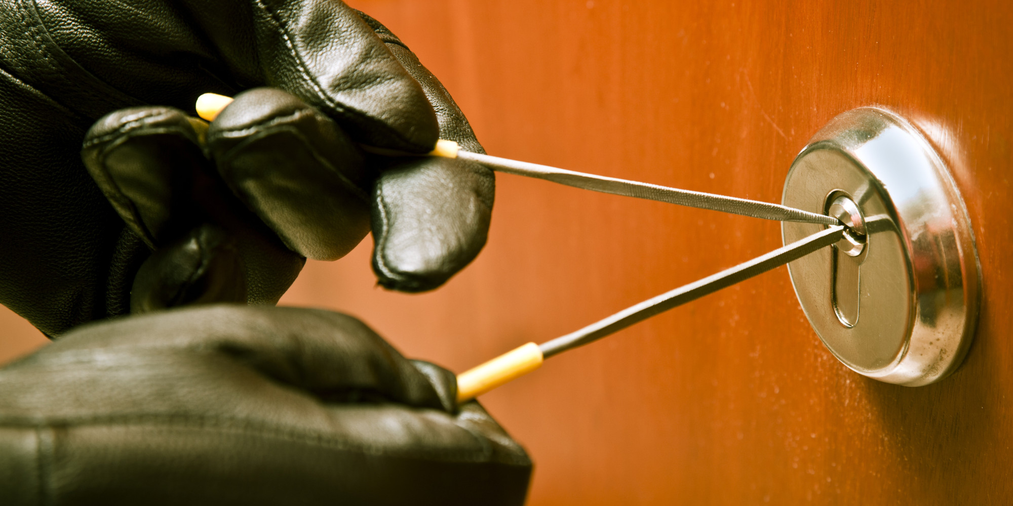 locksmith-plays-key-role-in-home-invasion-huffpost