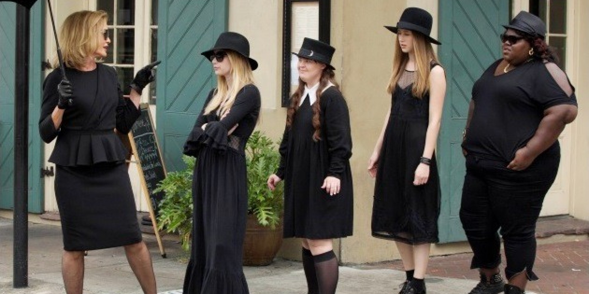 9 ‘american Horror Story Coven Mid Season Questions That Need To Be Answered Huffpost