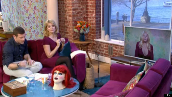 Holly Willoughby Interviews Living Doll On This Morning Who Is A Dead Ringer For Herself Awkward