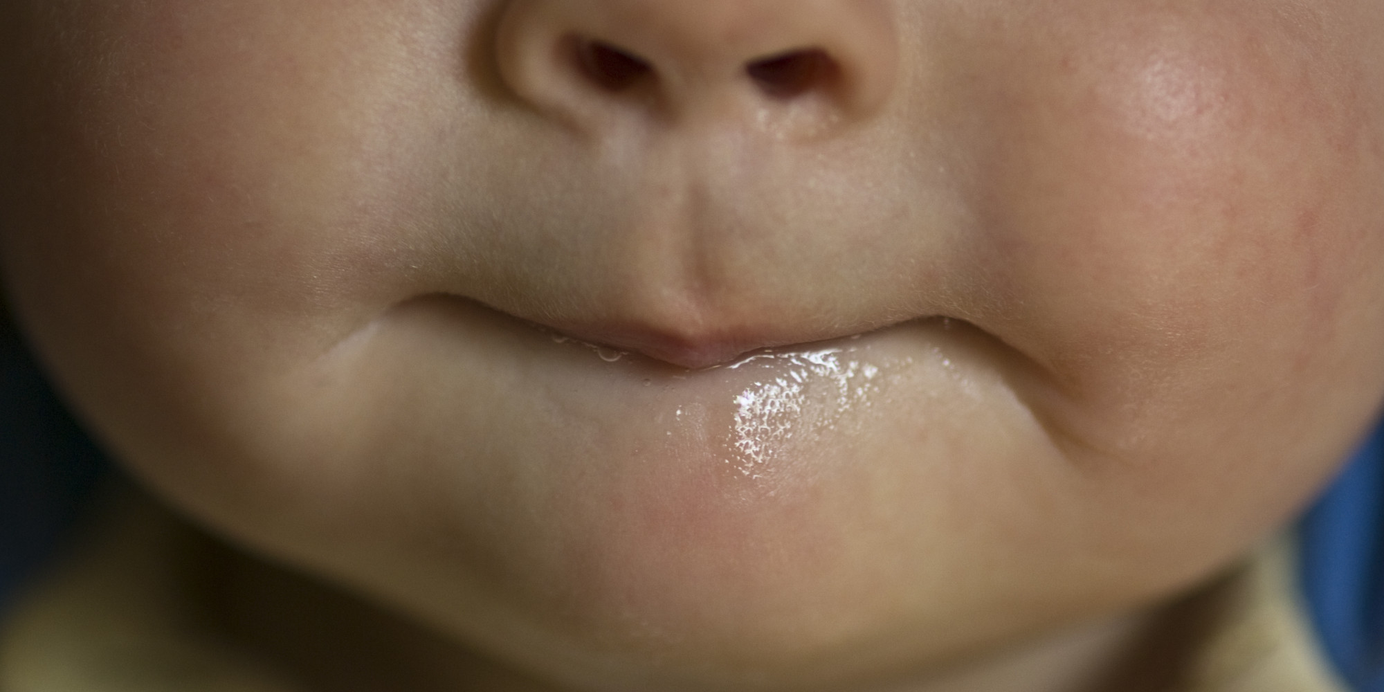 home-remedies-to-cure-runny-nose-in-babies-kids