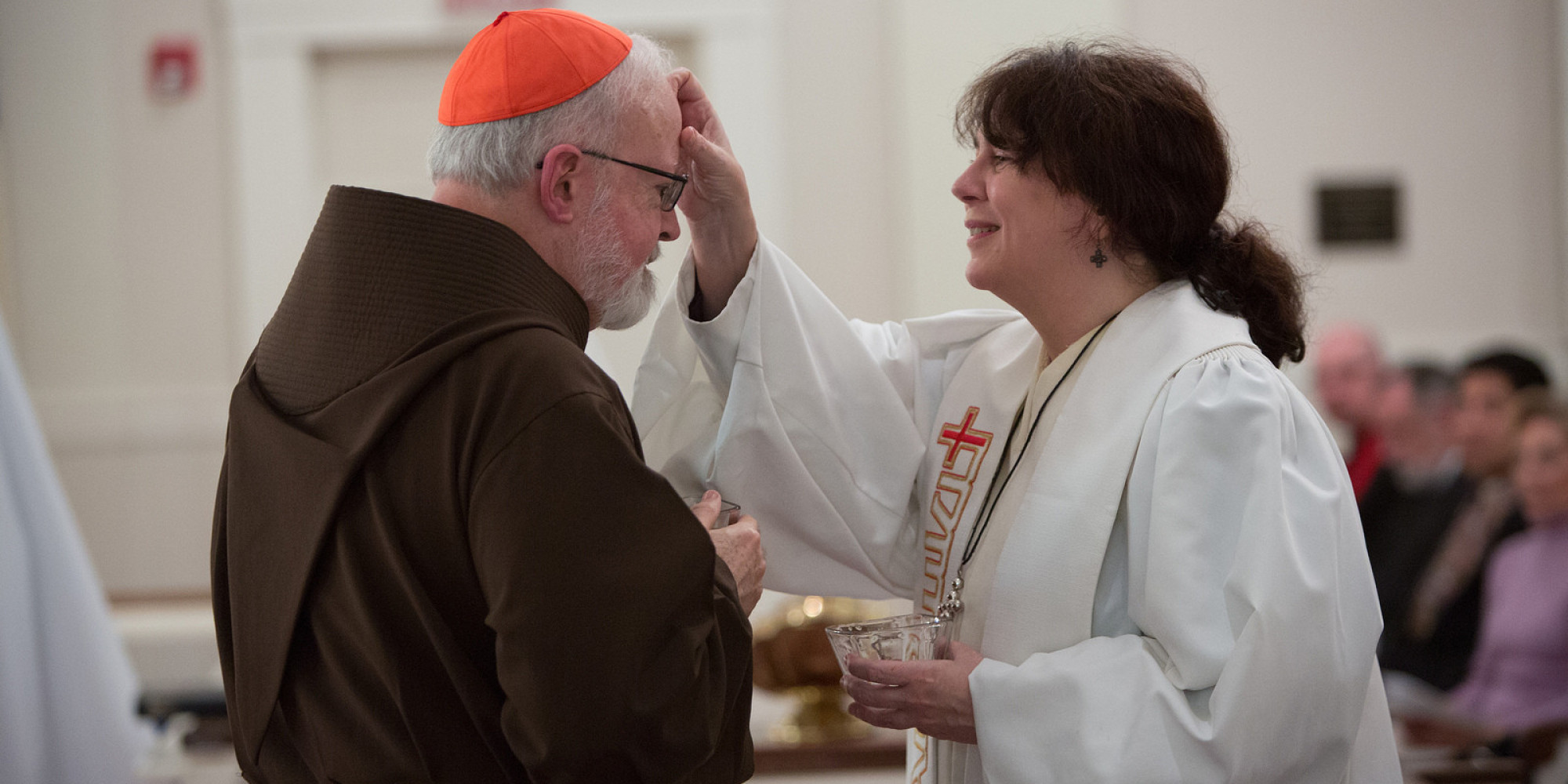 Rev Anne Robertson And Cardinal Sean O Malley s Moving Photo Sends 