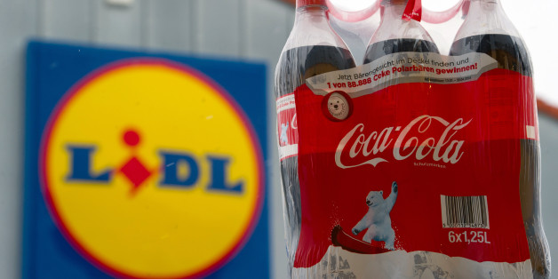 Bei Lidl fliegt Coca-Cola aus den Regalen - vielleicht nur kurzfristig, vermutet ein Handelsexperte