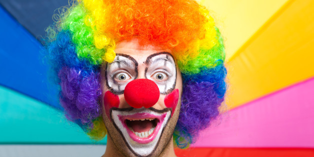 Australian Armed Clown Hunted Down By Police Huffpost Uk 