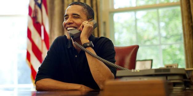 Le président américain Barack Obama a félicité lundi la Tunisie pour sa nouvelle Constitution, en s'engageant à continuer de soutenir la révolution tunisienne