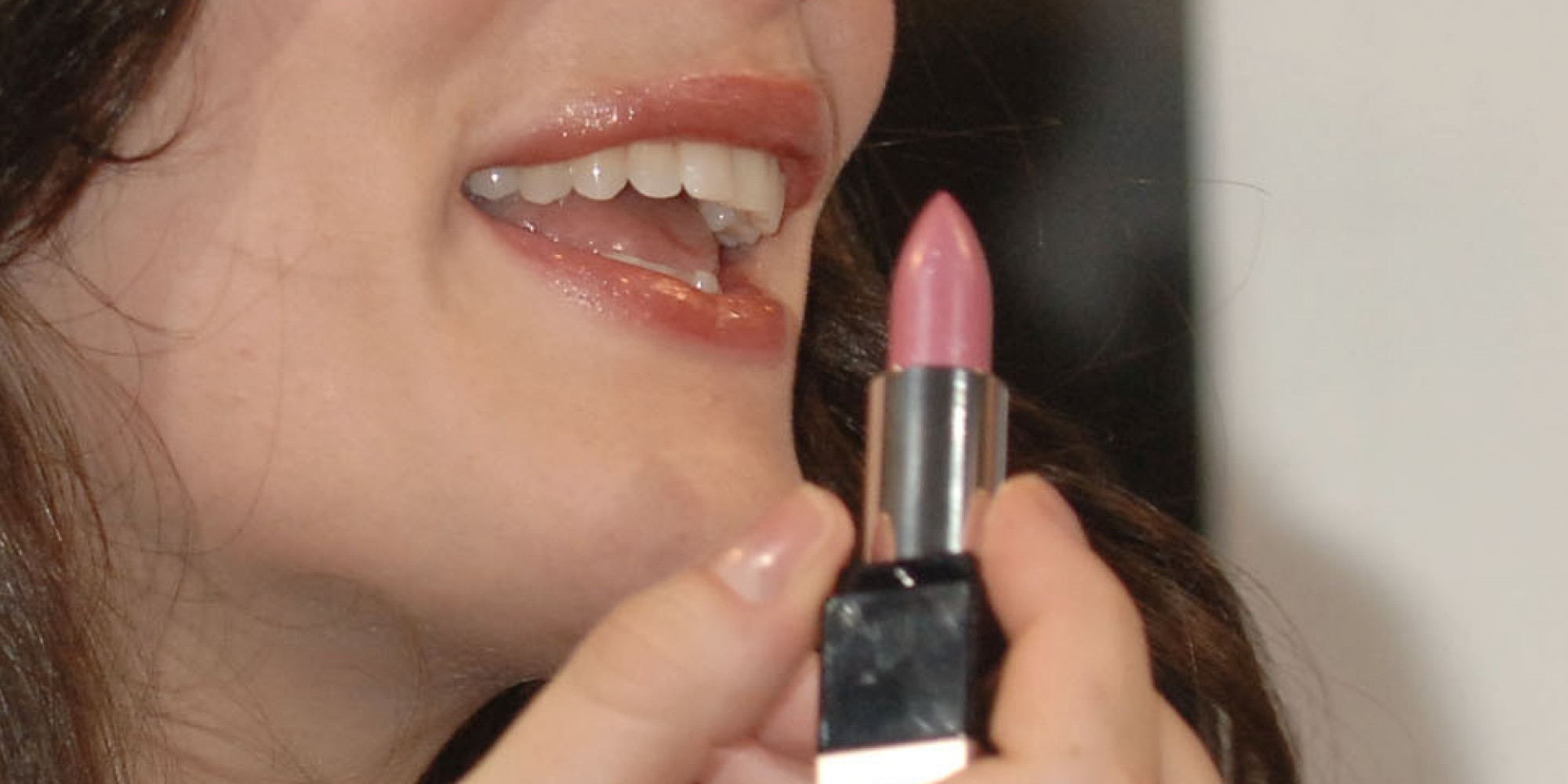 How Lipstick Yes Lipstick Can Instantly Make Your Day Better Huffpost