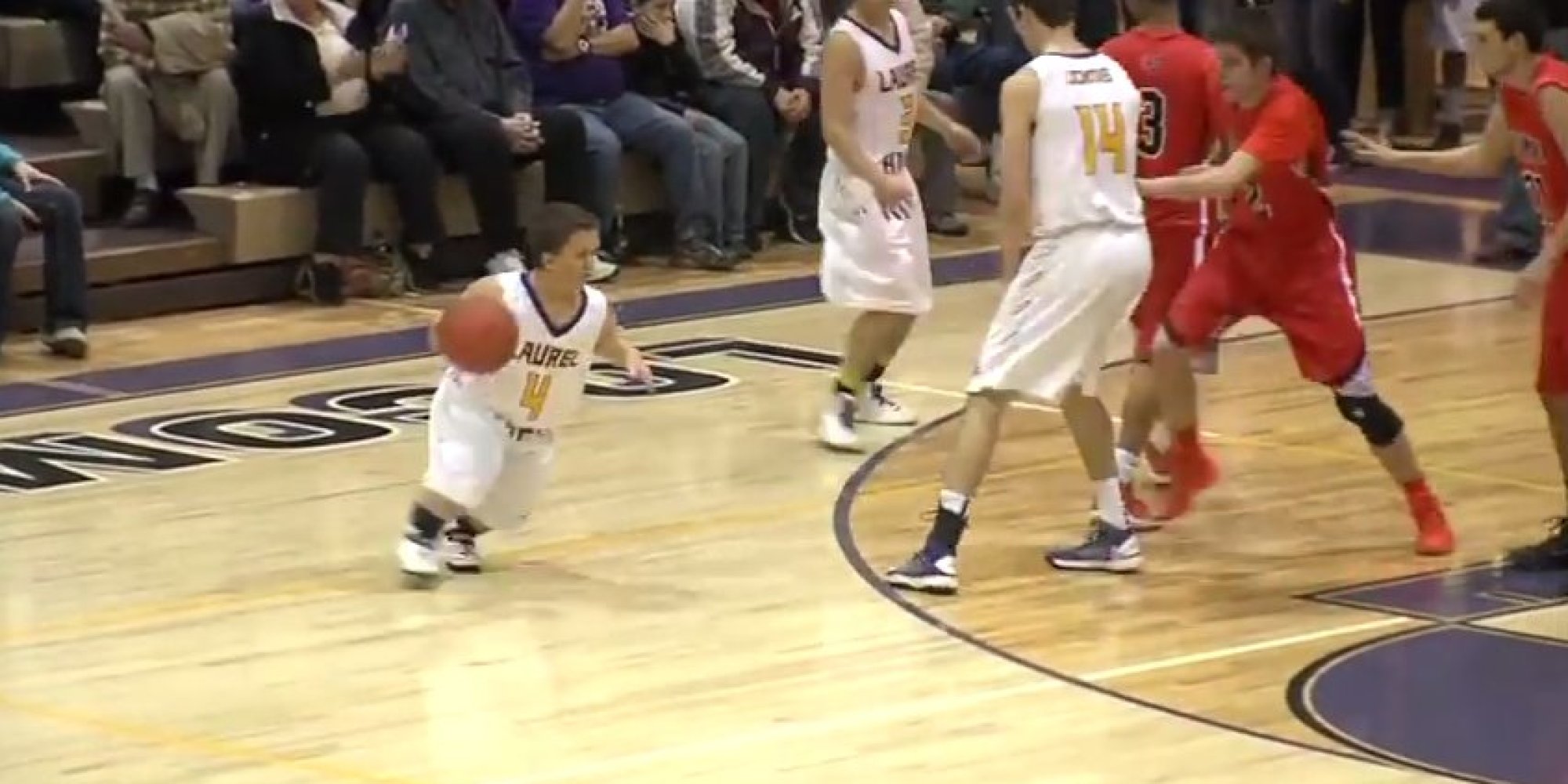 4 Foot 1 Basketball Player Seth Kraft Scores Big During High School Game Video Huffpost