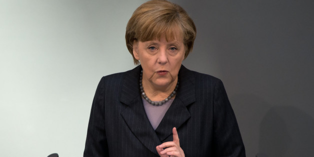 Angela Merkel bei ihrer Regierungserklärung zum Konflikt zwischen Russland und der Ukraine