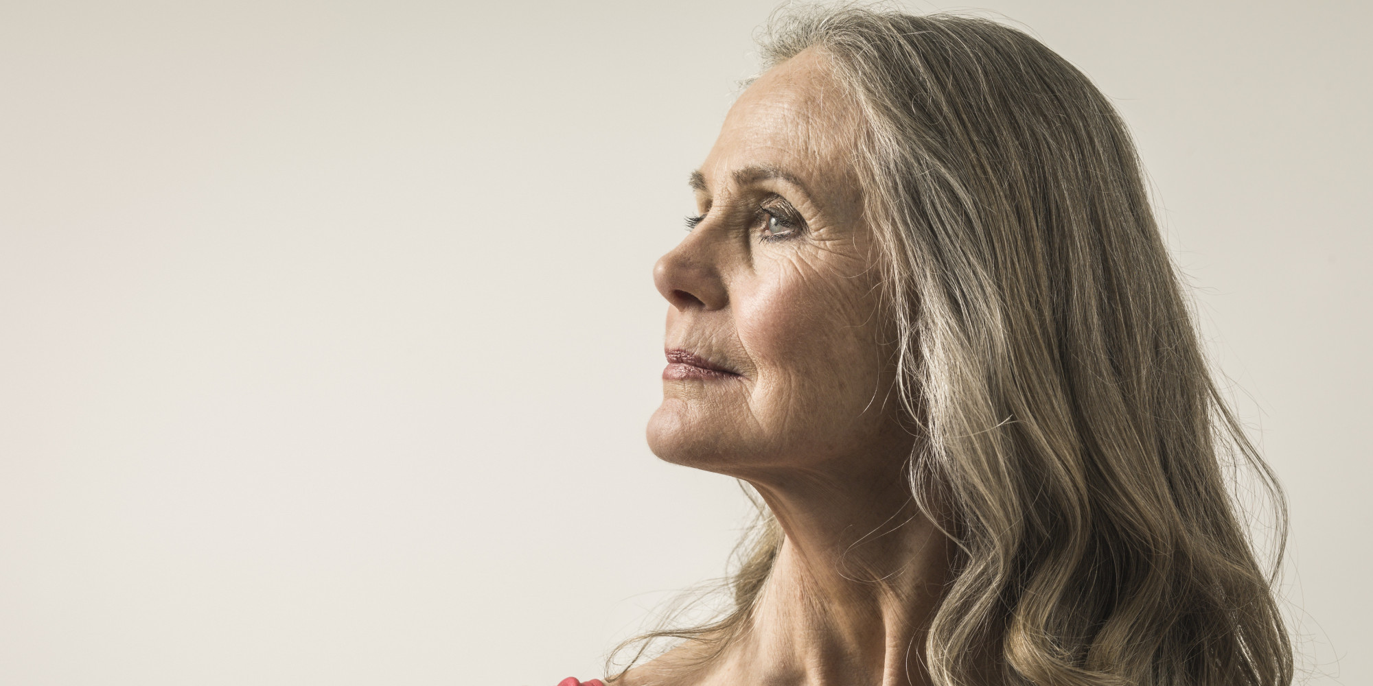 The 6 Body Parts That Reveal Your Age First Huffpost