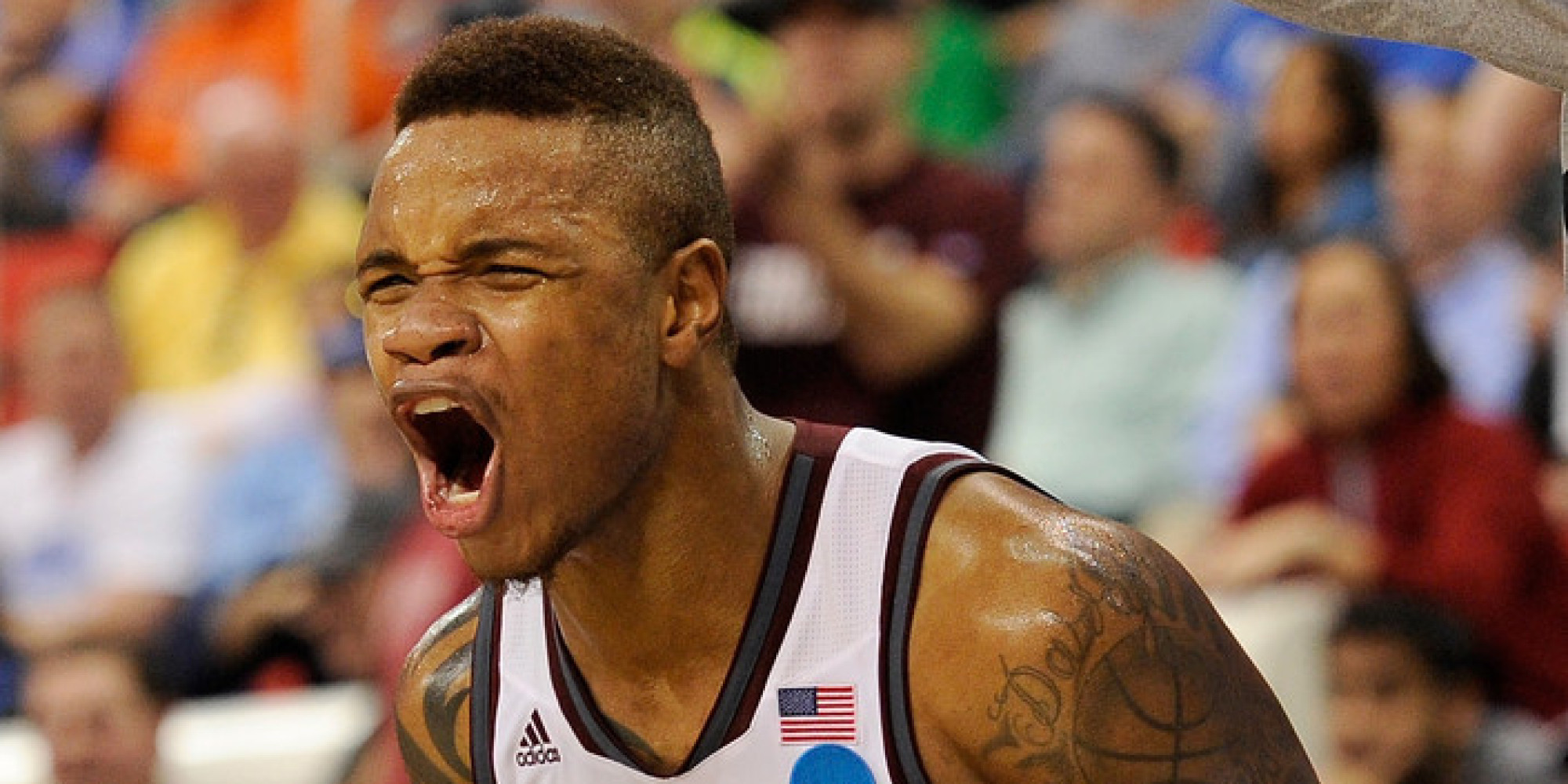 Derrick Gordon Comes Out As Gay | HuffPost