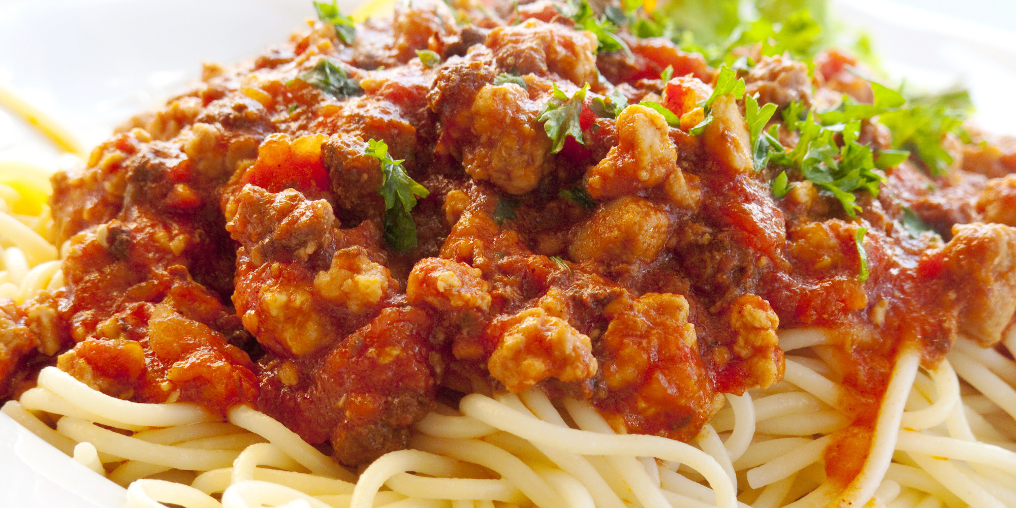 best-spaghetti-bolognese-recipe-how-to-make-bolognese-sauce-huffpost