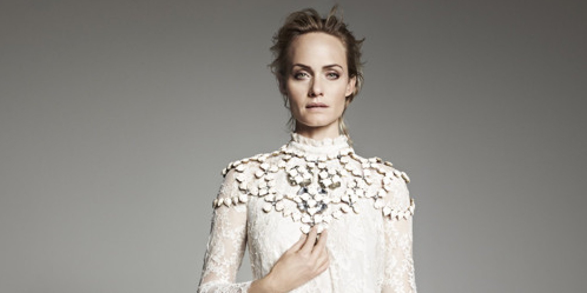 amber valletta topless