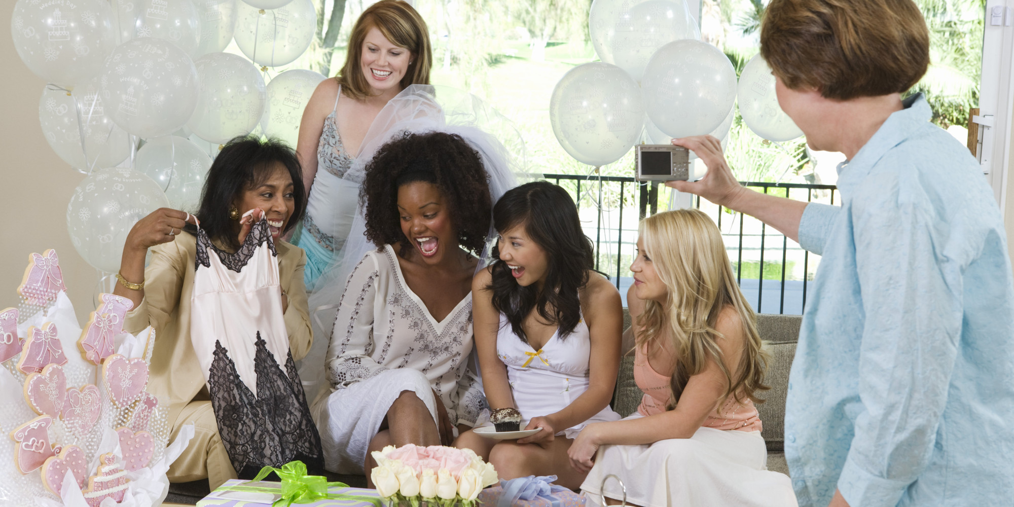 Who Should Be Invited To A Bridal Shower Huffpost