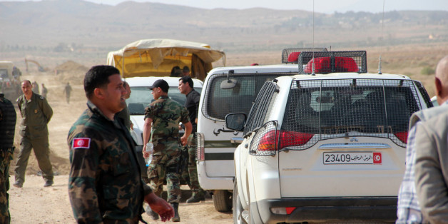 Des militaires tunisiens positionnés autour du mont Chaambi le 6 juin 2013