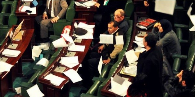 Désaccords et absence des députés ralentissent l'adoption de la loi électorale