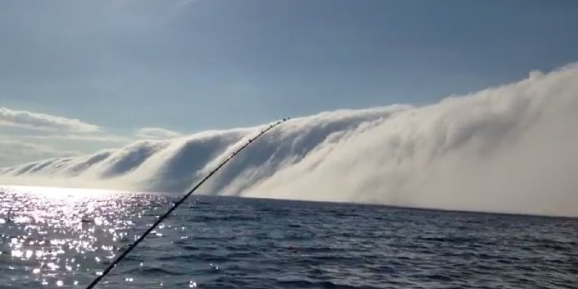 Gargantuan Fog Cloud Swallowing Lake Michigan Shows Mother Nature Means Business HuffPost