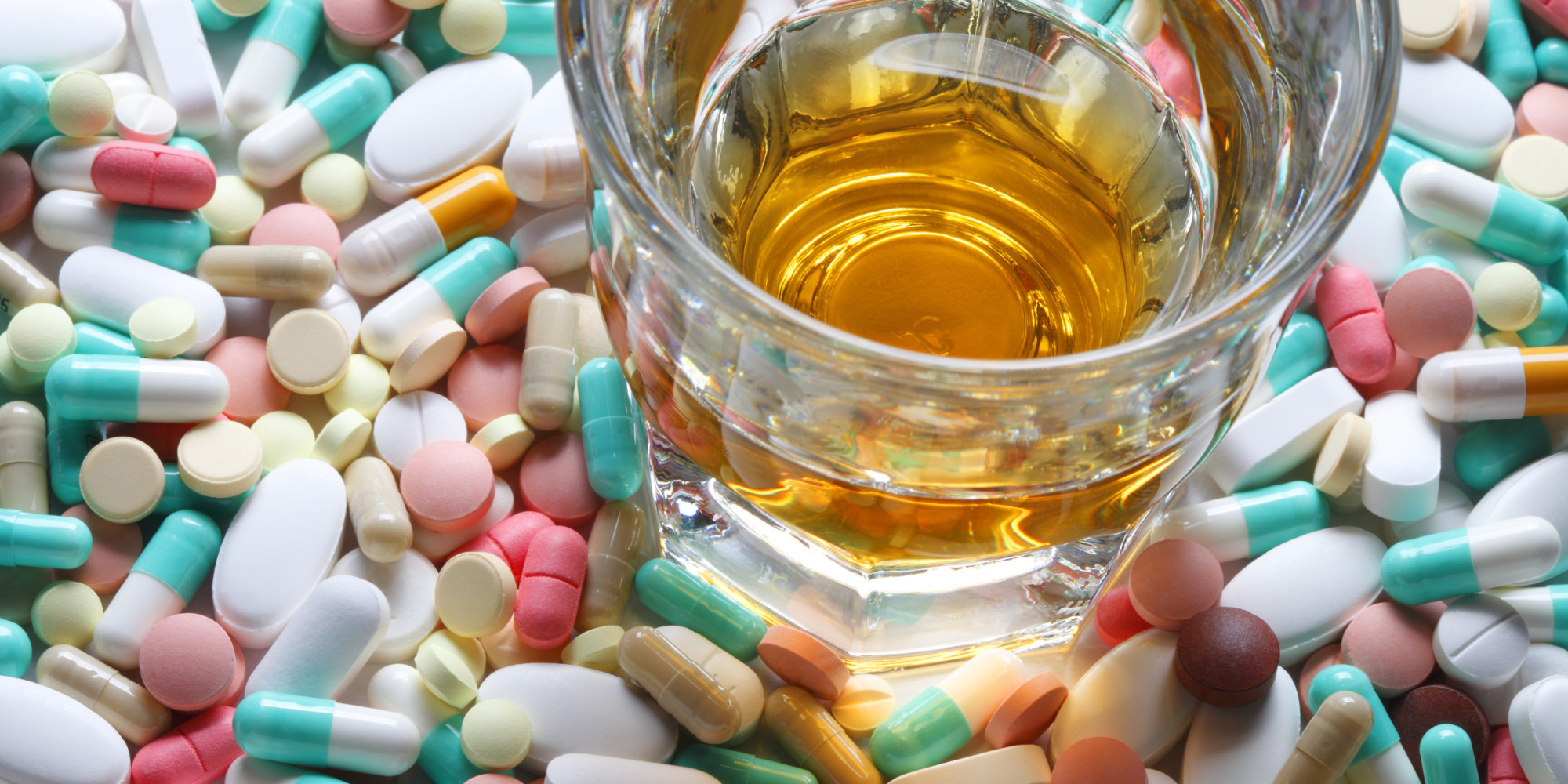 What Drug Helps Alcoholics Stop Drinking