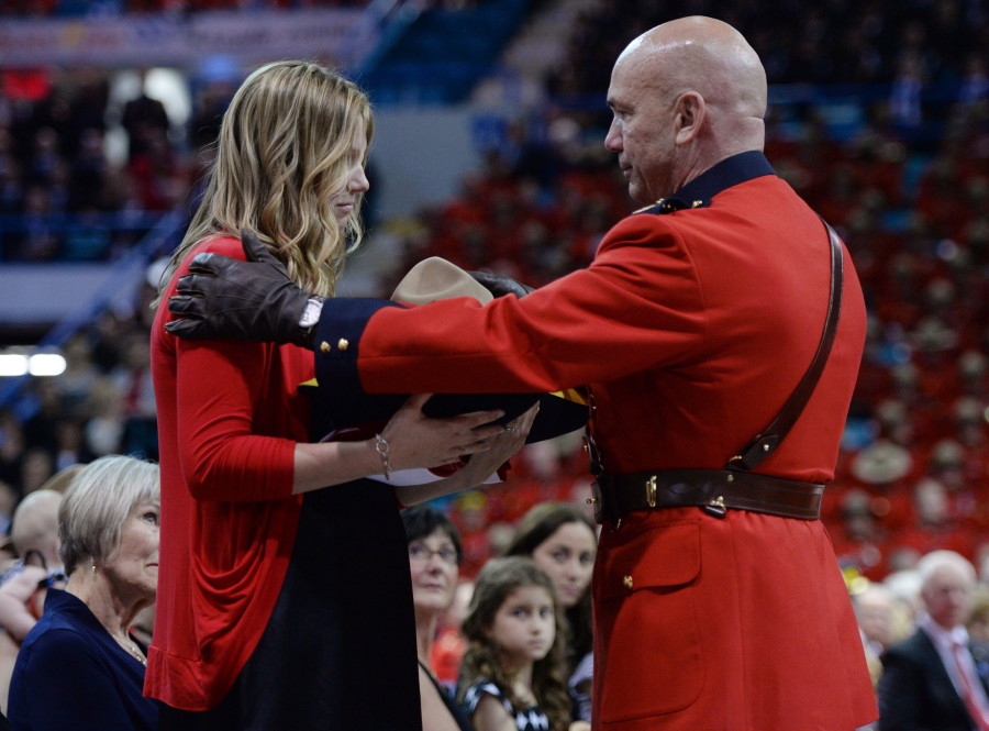 In Photos Canada Honours Fallen Moncton Mounties HuffPost Canada