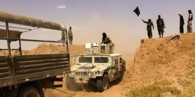 Des combattants de l'EIIL à la frontière Syrie-Irak