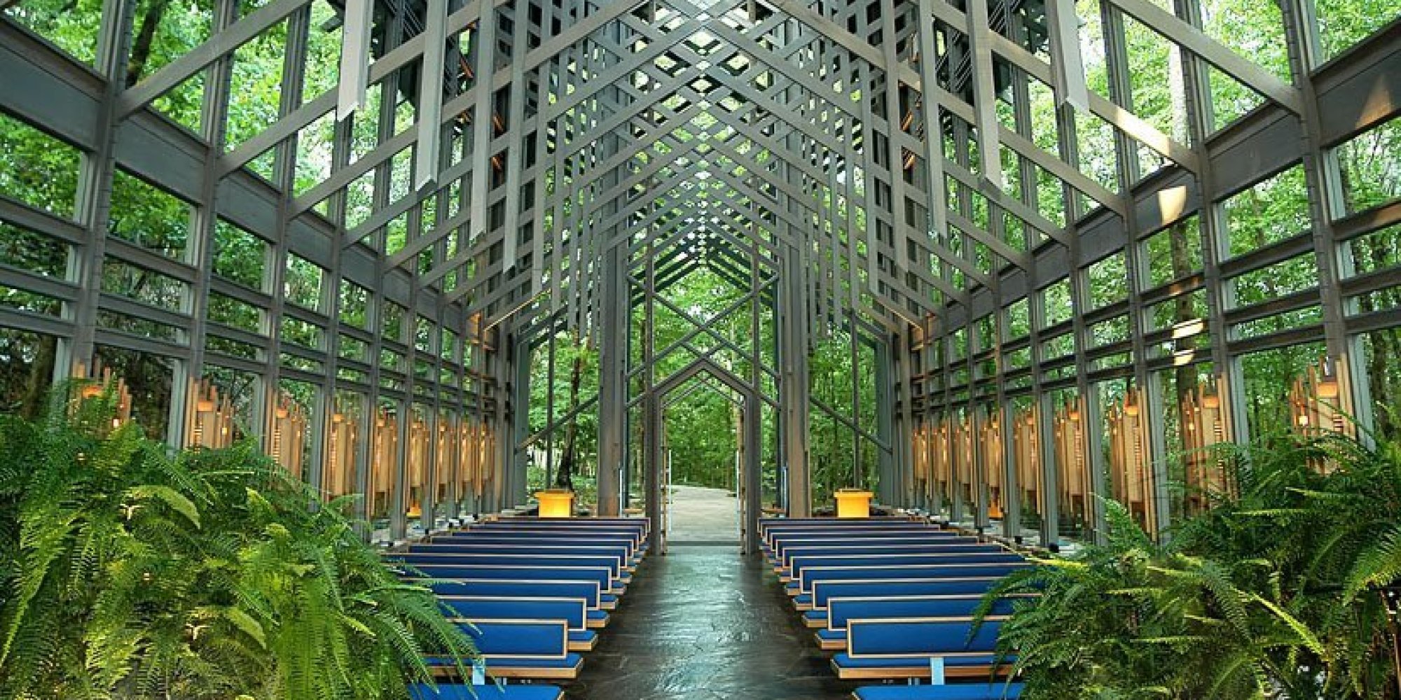 Arkansas' Thorncrown Chapel Is The Glass Church In The Woods 'So Close