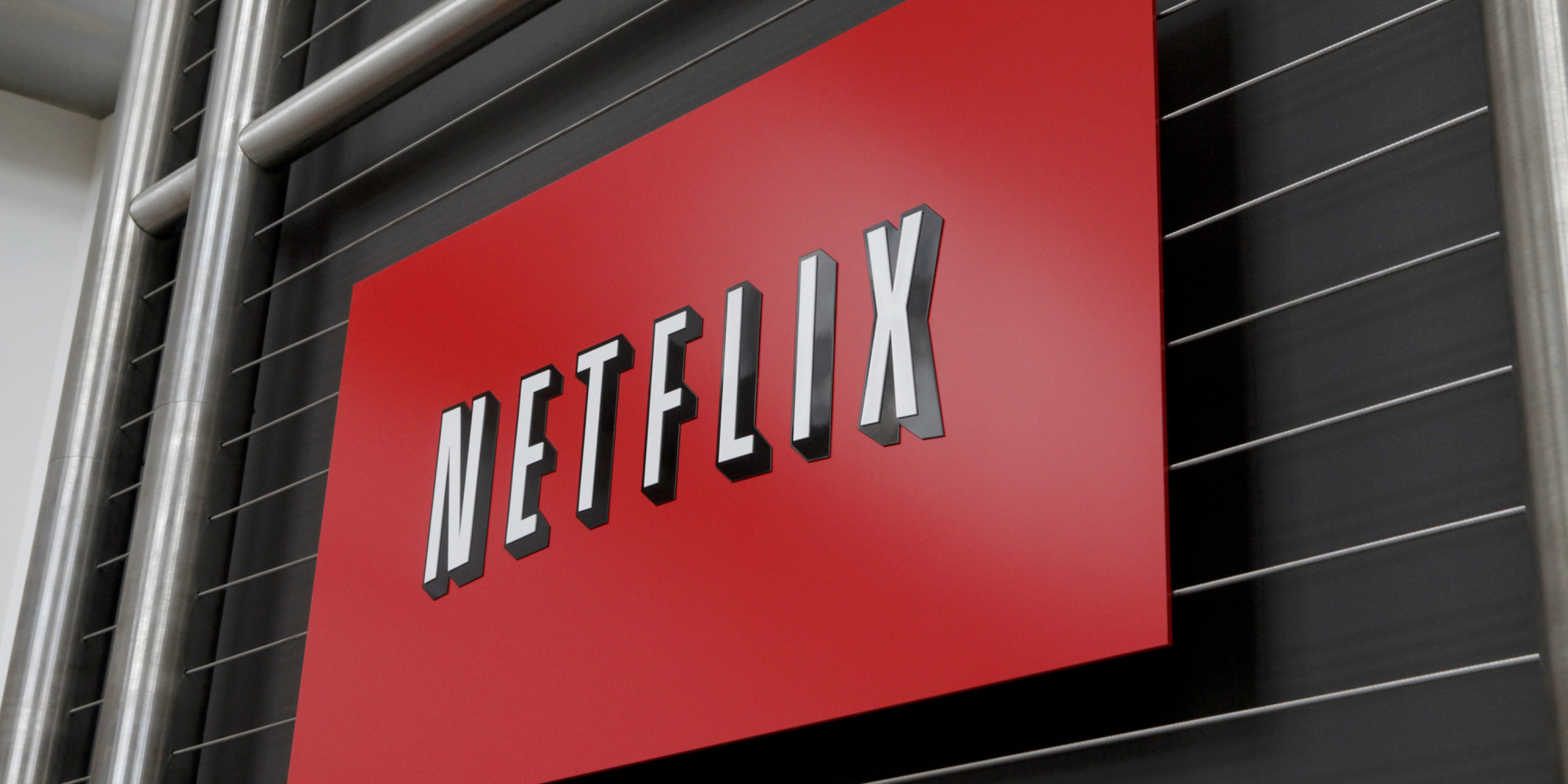 nearly-100-movies-just-expired-from-netflix-streaming-huffpost