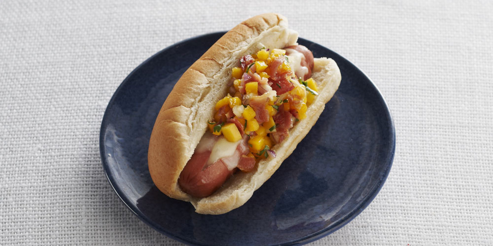 Hot Dogs con salsa de tocino y mango (RECETA) HuffPost Hot Dogs con salsa de tocino y mango (RECETA) HuffPost