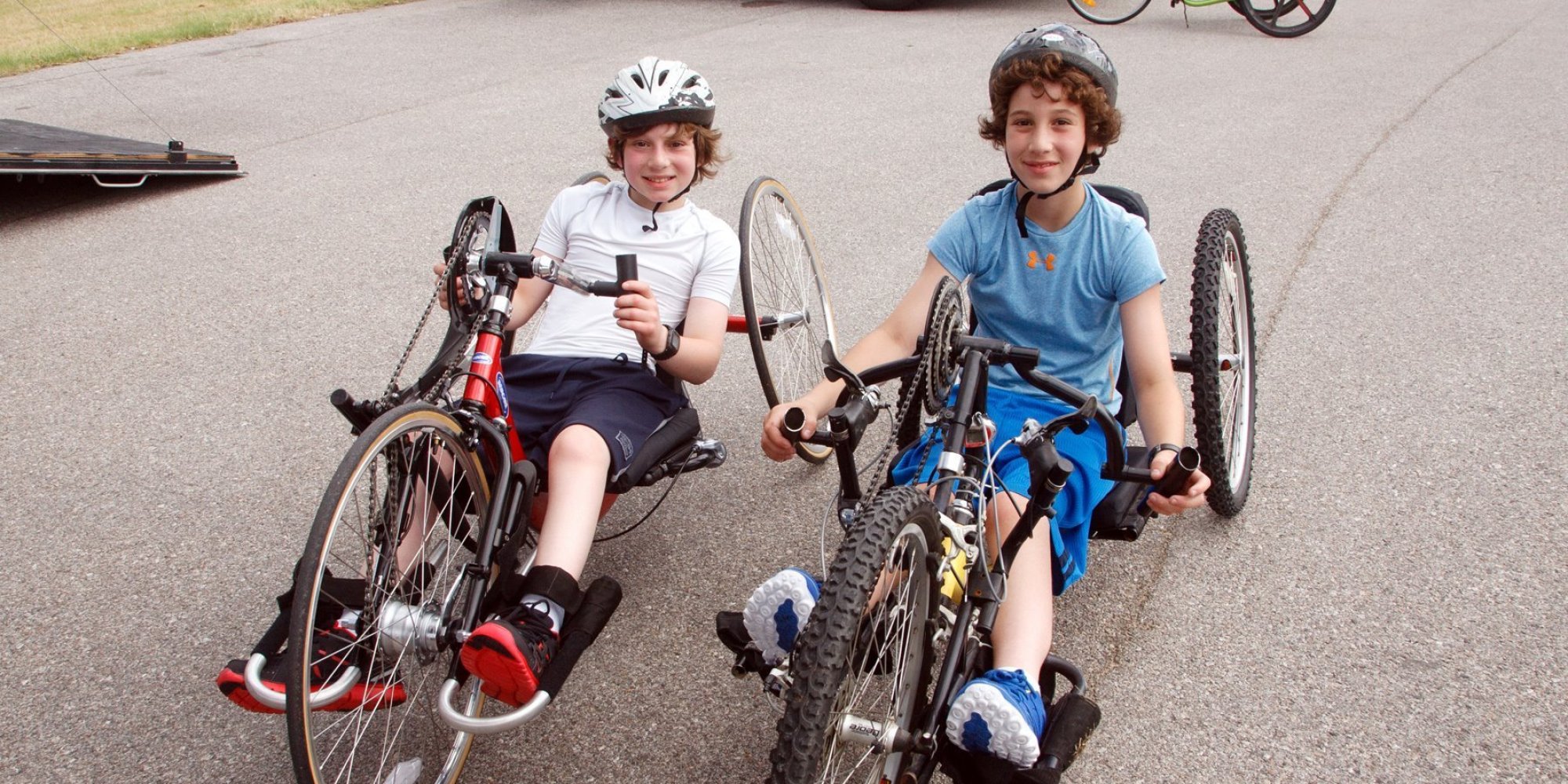 Brothers Paralyzed In Accident That Killed Parents Get Star Support On