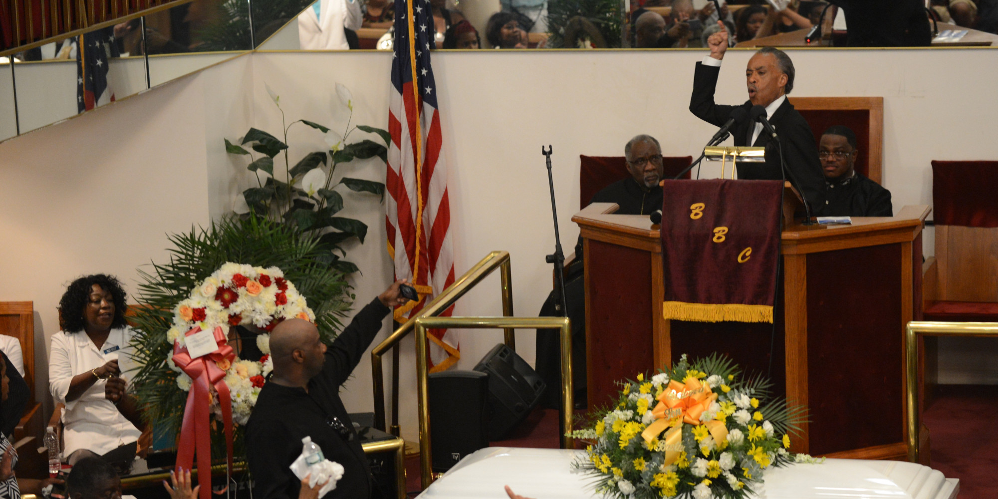 Eric Garner's Family And Friends Call For Justice At Funeral That ...