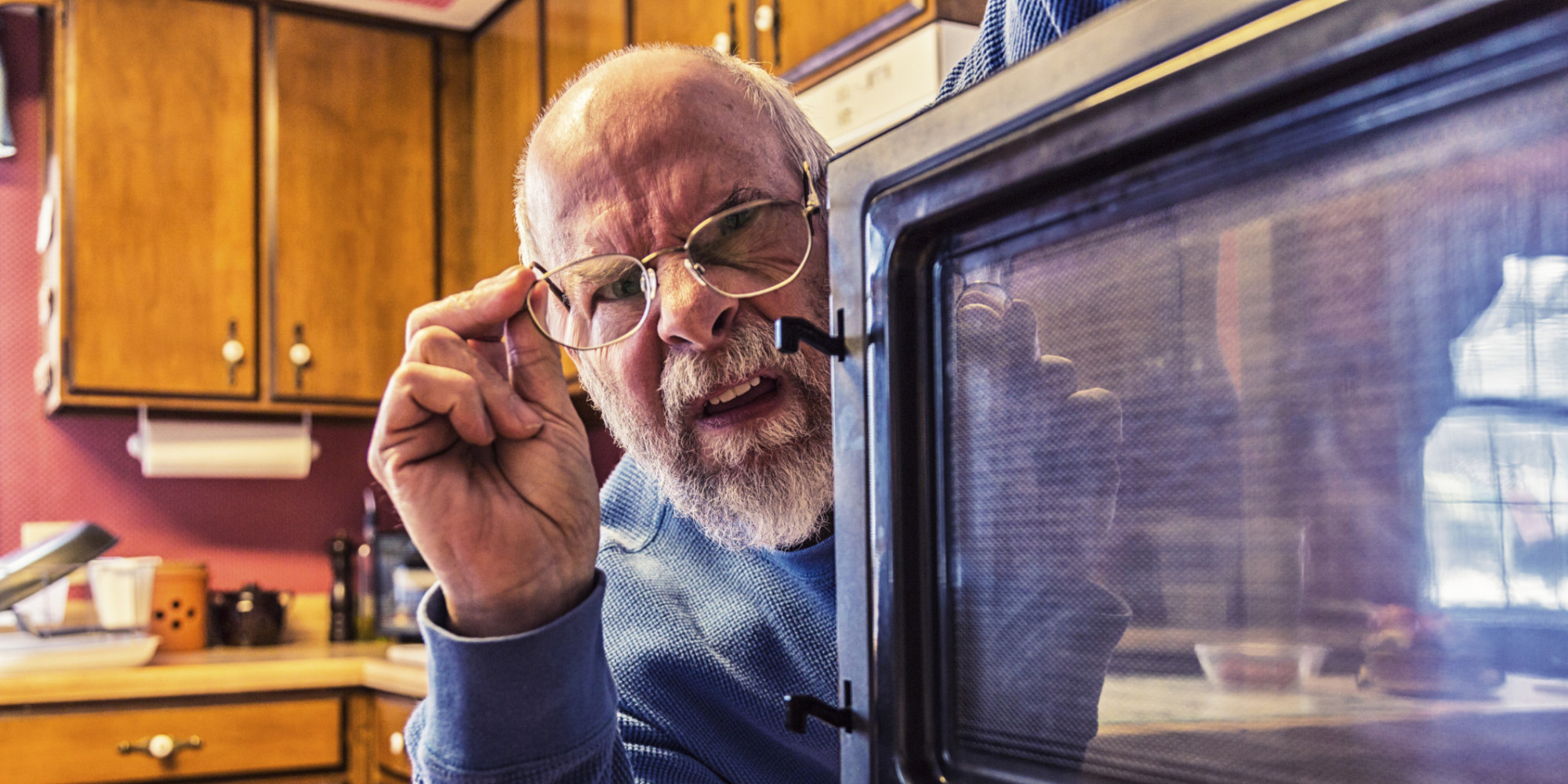 Here's What Really Happens When You Put Metal In The Microwave HuffPost