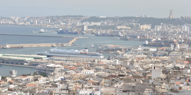 Alger vue des hauteurs de la Casbah