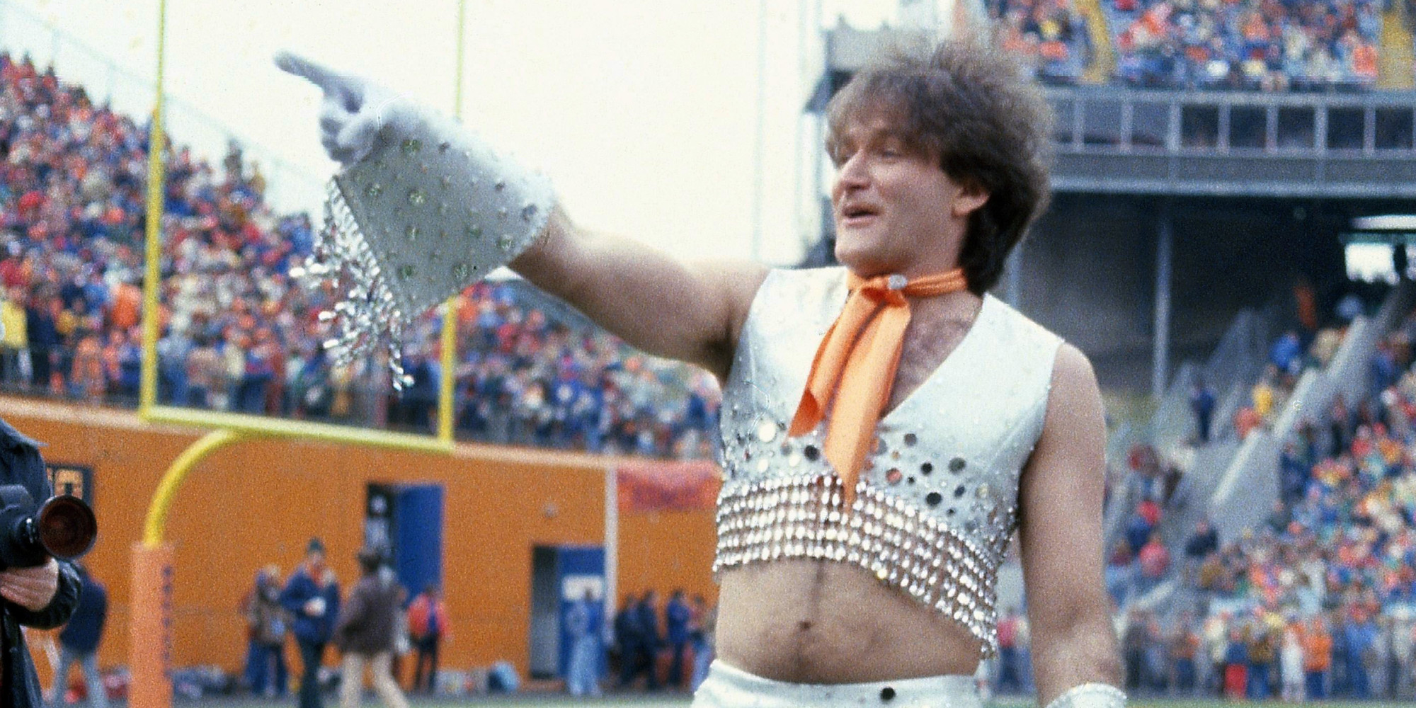 Remembering Robin Williams The Broncos First Male Cheerleader Photos