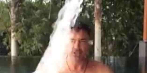 Ice Bucket Challenge: après Bill Gates et Mark Zuckerberg, les stars s'y mettent aussi
