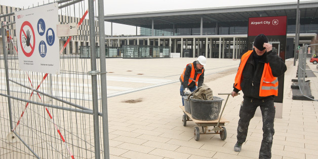 Streit beim Flughafenbau: Berliner Flughafen trennt sich vom TÜV